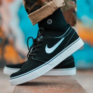Shoe